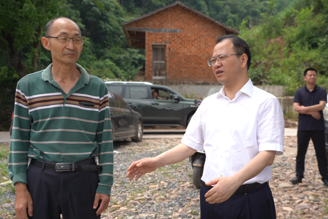 周振宇赴桃源县调研受灾情况 督导灾后处置工作