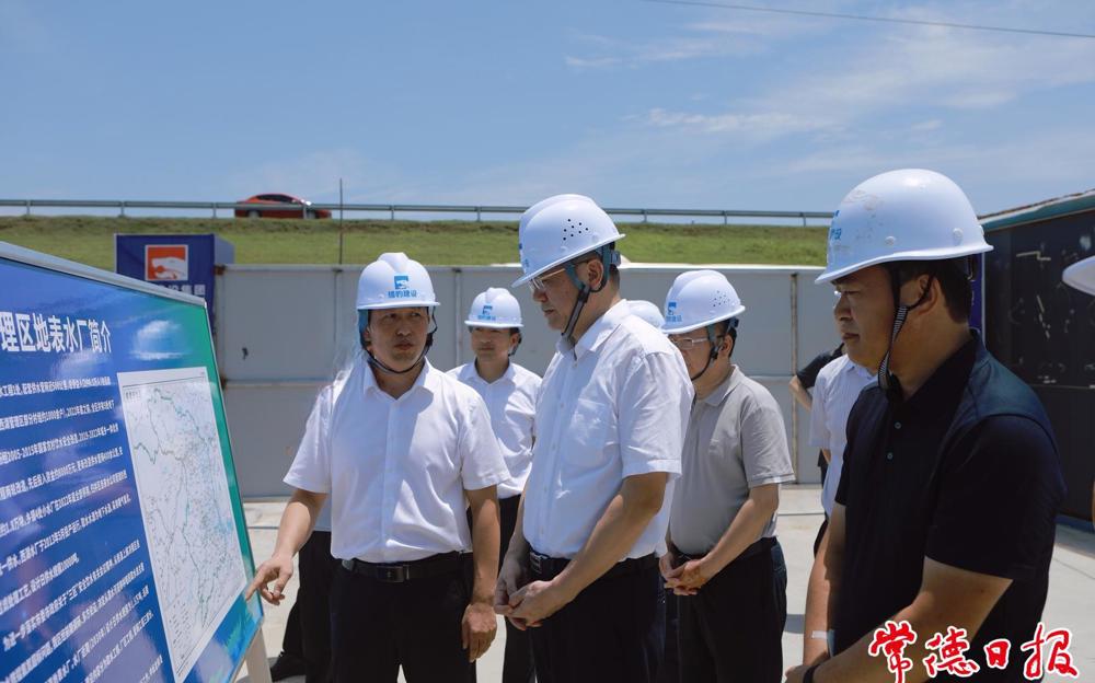 罗毅君在西洞庭管理区、西湖管理区调研时强调：发挥优势彰显特色 凝心聚力推动高质量发展
