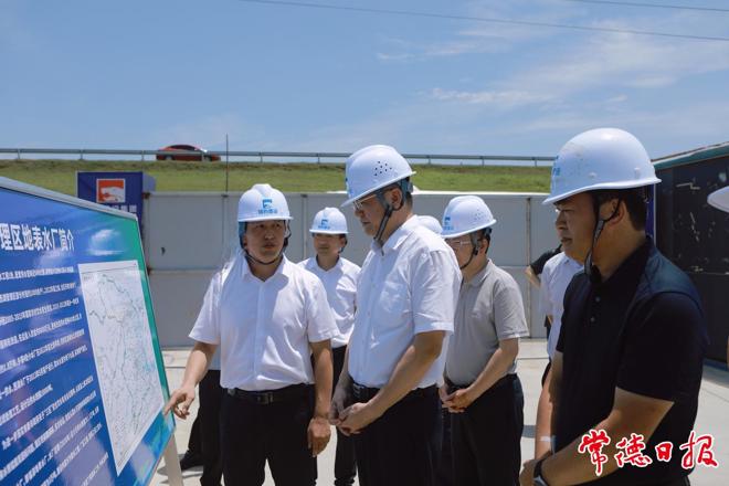 罗毅君在西洞庭管理区、西湖管理区调研时强调：发挥优势彰显特色 凝心聚力推动高质量发展