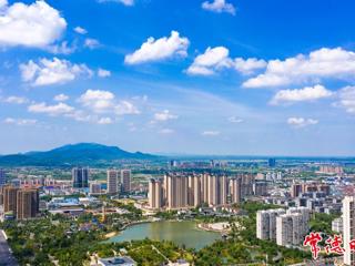 【组图】太阳山“现身”城市天际线，能见度拉满
