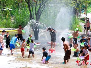 【组图】夏日消暑趣味多