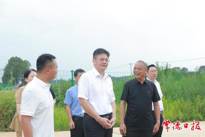 罗毅君在鼎城区、津市市调研