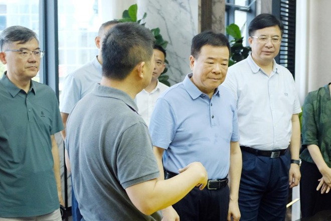 陈飞率队来常开展执法检查和专题调研