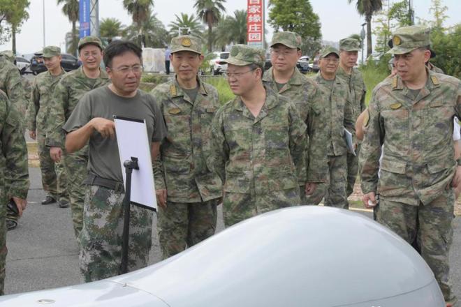 常德举行军地联合演练暨市县领导过“军事日”活动