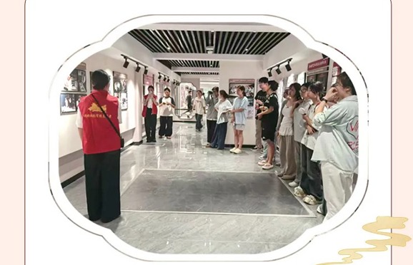 “品读诗墙 敢为人先”——诗墙公益讲解日(第⑧期)