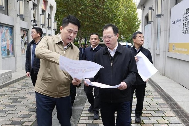 周振宇前往常德河街西街、婚庆产业园调研国有资产盘活相关工作