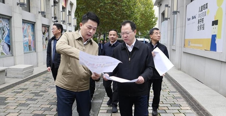 周振宇前往常德河街西街、婚庆产业园调研国有资产盘活相关工作