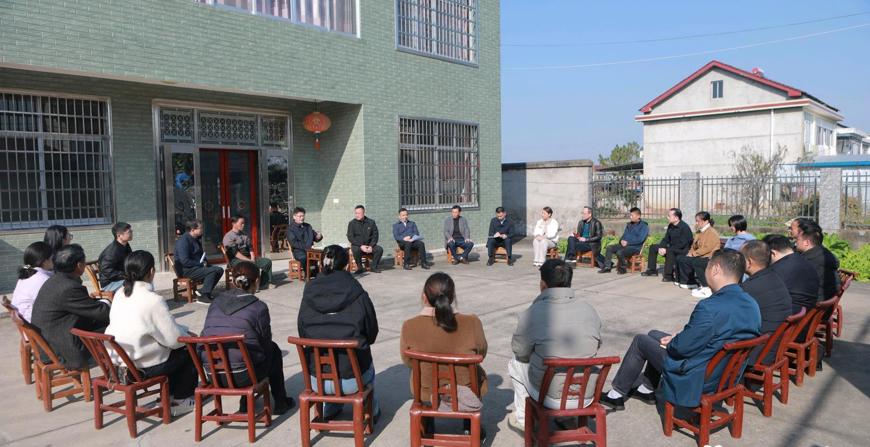 罗毅君在武陵区丹洲乡宣讲党的二十届四中全会精神