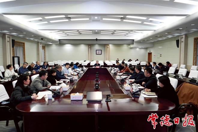 周振宇调度2026年“湘超”筹备及市体育中心改造工作