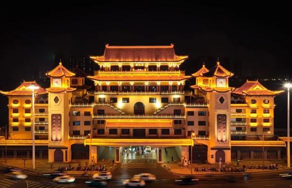 “品读诗墙故事 弘扬时代精神”——诗墙公益讲解日（第13期）