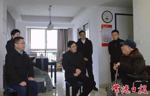 罗毅君开展春节前走访慰问活动