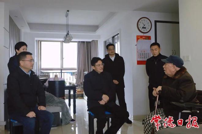 罗毅君开展春节前走访慰问活动