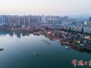 【组图】春绿穿紫河：如锦的河 生活的街