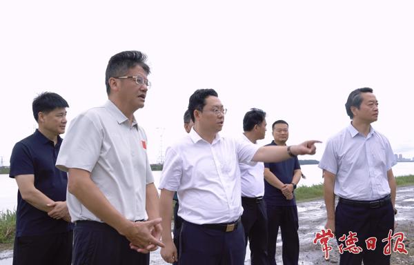 罗毅君以“四不两直”方式督导检查防汛备汛和安全生产工作