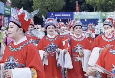 黄梅戏为常德队助威，常德主场国潮拉满！
