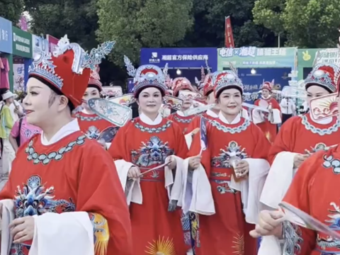 黄梅戏为常德队助威，常德主场国潮拉满！