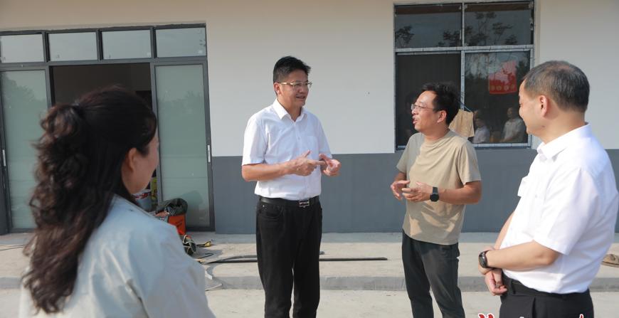 罗毅君在桃源县宣讲市第九次党代会精神并调研