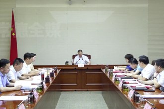 周振宇主持召开市政府党组理论学习中心组集中学习研讨、市政府党组会暨市长碰头会