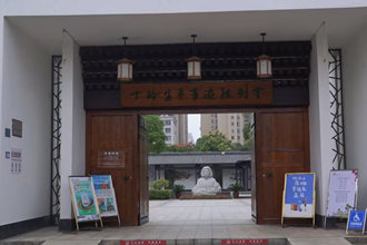 昨天文小姐，今日武将军