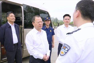 周振宇国庆期间深入一线督导检查