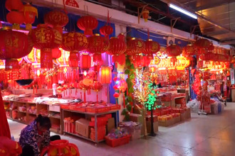 鼎城：年货购销两旺 市场“红红火火”