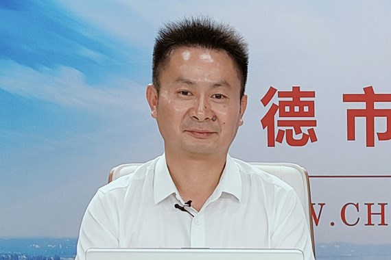 加快建设农业强市，推进乡村全面振兴